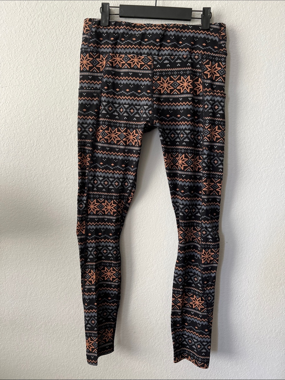 Pact Leggings Black With Brown and Gray Fair Isle Pattern Size Large